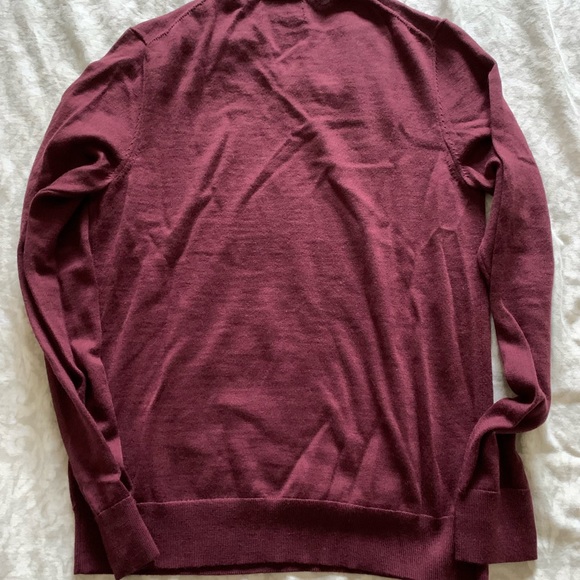 Brand new Calvin Klein v-neck wool sweater - Picture 8 of 11